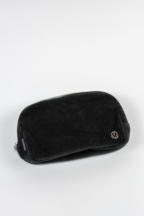 Everywhere Belt Bag 1L Corduroy | Black Cheap