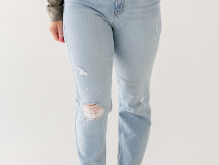 Alina High Rise Mom Jean | Light Denim For Sale