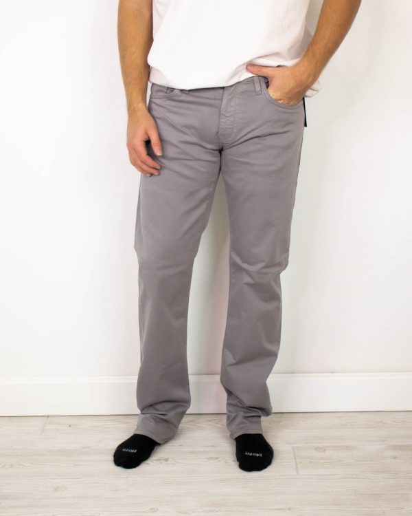 Zach Straight Leg Pant | Graphite Twill For Sale