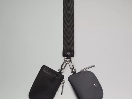 Dual Pouch Wristlet | Black Traverse Grey Hot on Sale