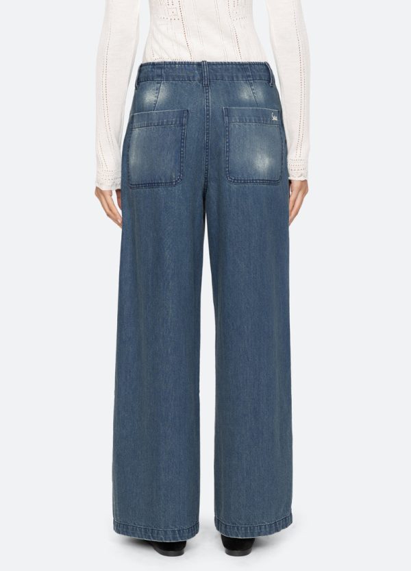 Amari Wide Leg Relaxed Jean Fashion