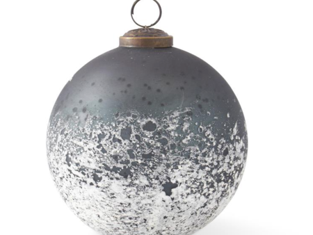 55057C-GRDK 5  Grn Whte Glass Ornament Sale