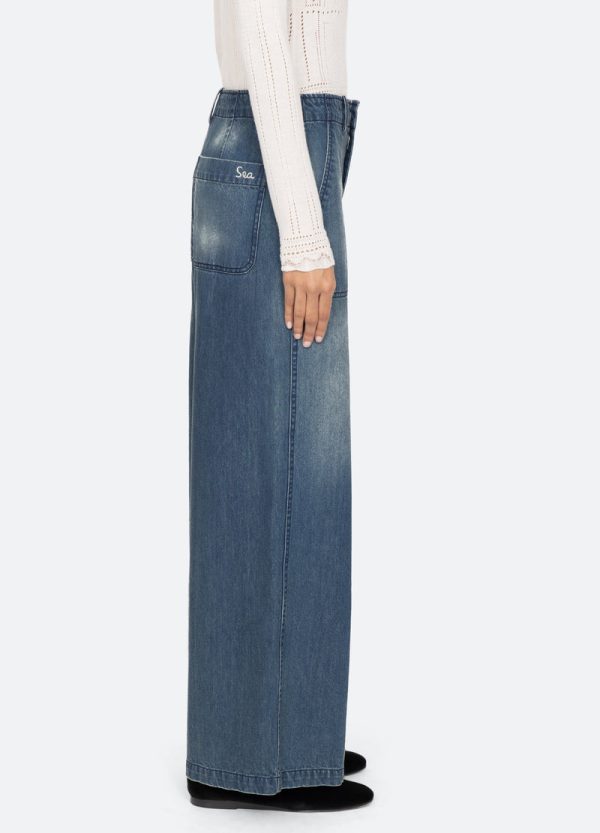 Amari Wide Leg Relaxed Jean Fashion