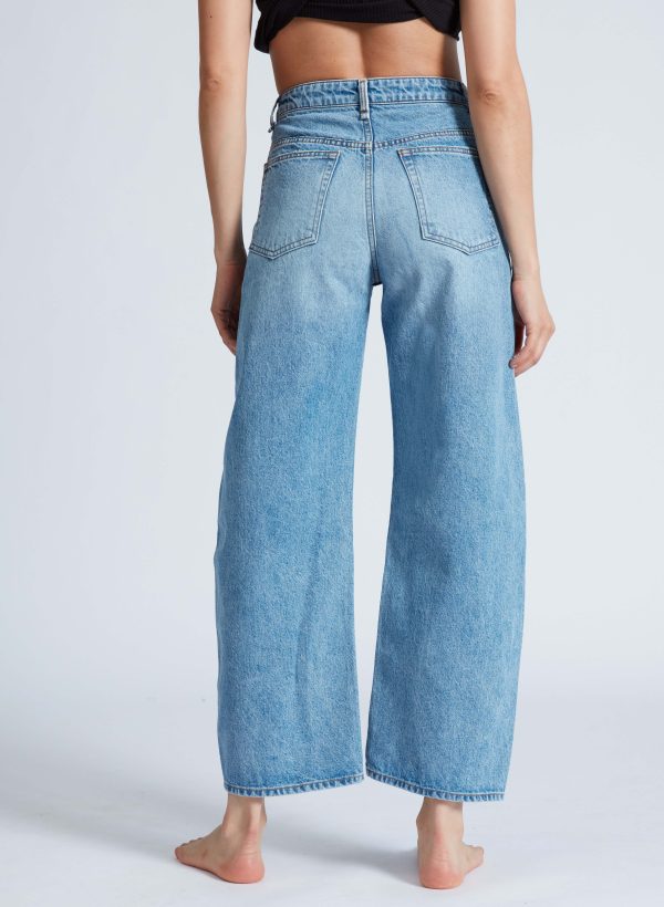 Twisted Barrel Jean Discount