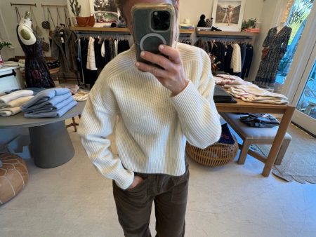 Cashmere Saddle Sleeve Crewneck Supply