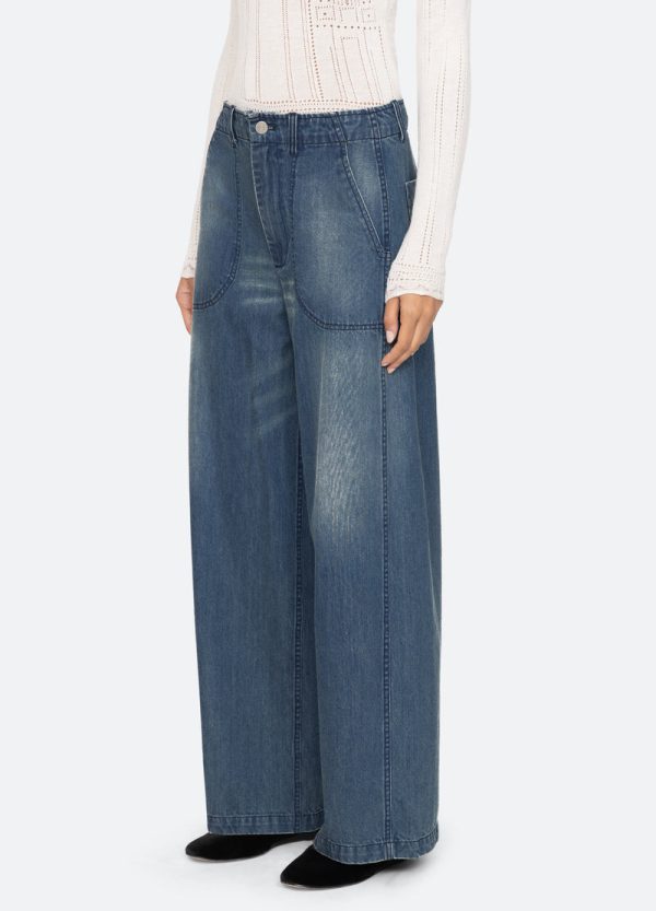 Amari Wide Leg Relaxed Jean Fashion