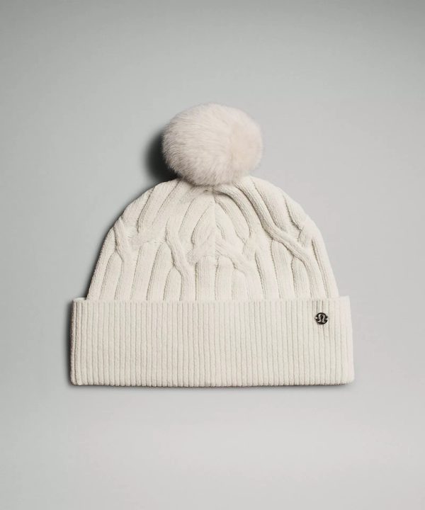 Cable Knit Pom Pom Beanie | Bone Supply